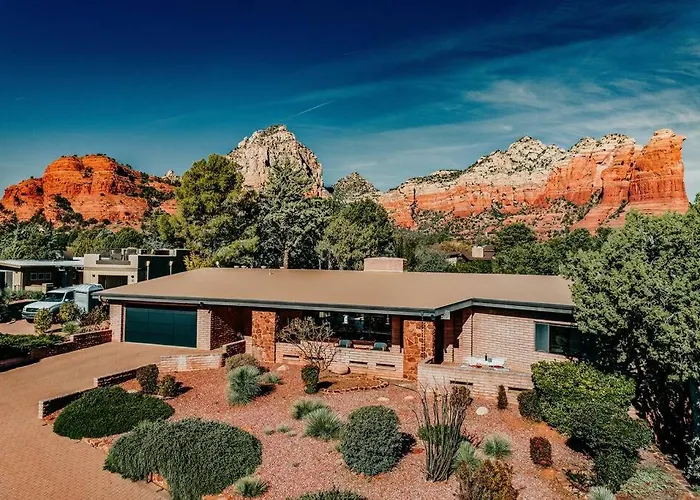 Jacuzzi, Walk To Trails, Stunning Views, Mid-century Modern,pool