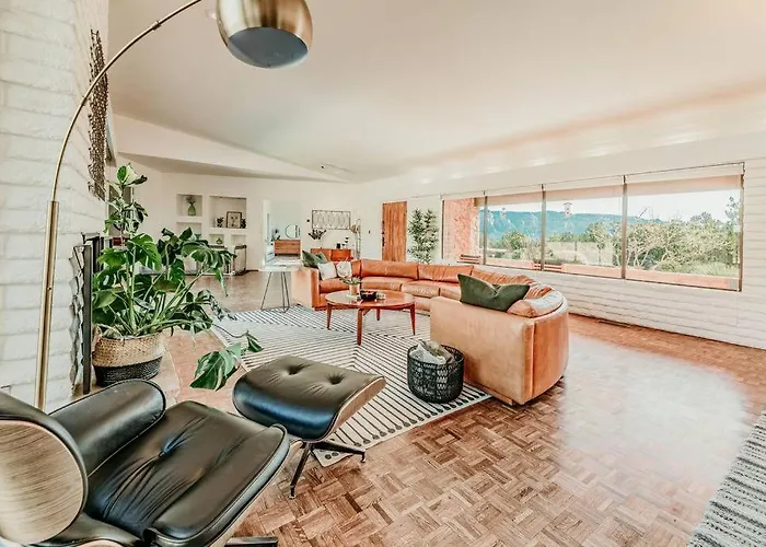 Jacuzzi, Walk To Trails, Stunning Views, Mid-century Modern,pool Hébergement de vacances