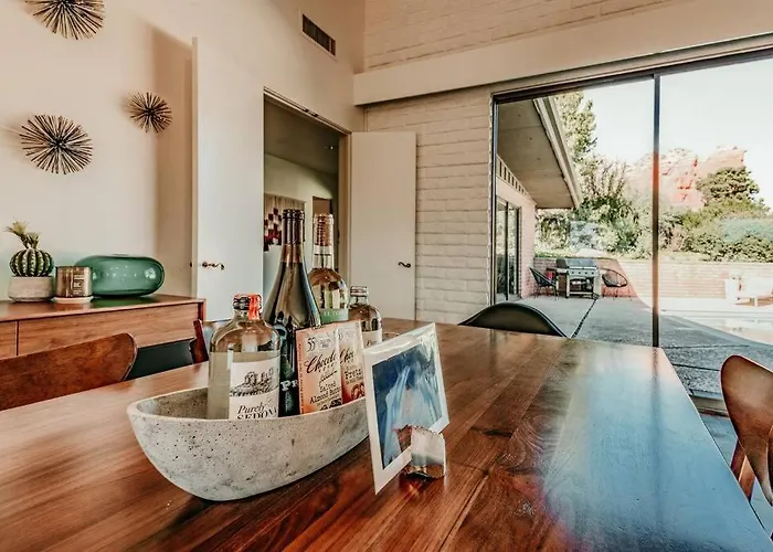 Jacuzzi, Walk To Trails, Stunning Views, Mid-century Modern,pool Hébergement de vacances *